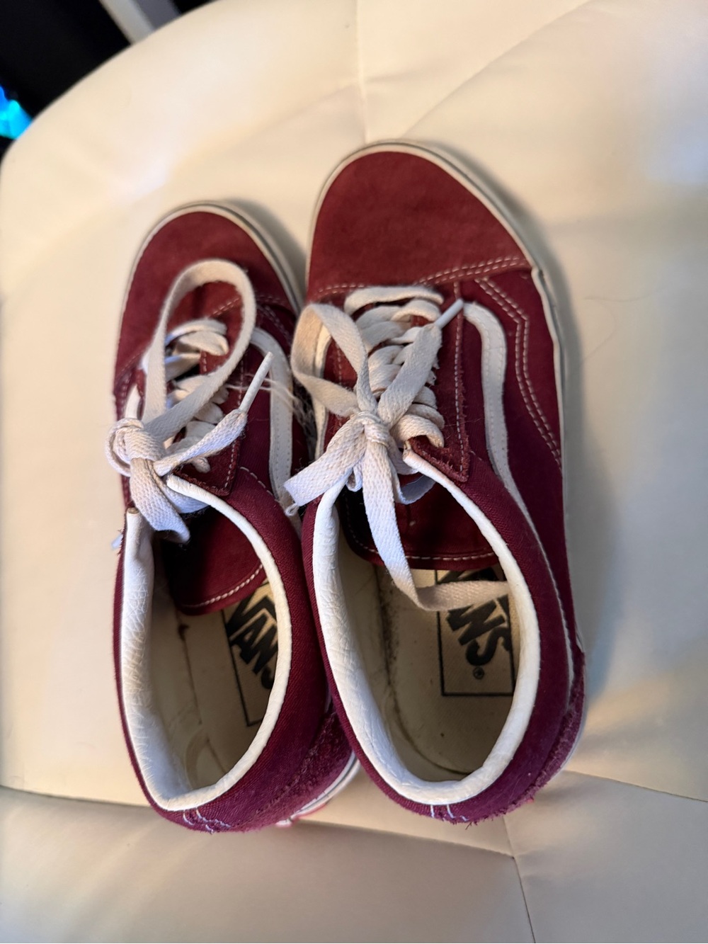 Vans Old Skool Shoe - Burgundy | Size Men’s 6.5 / Women’s 8